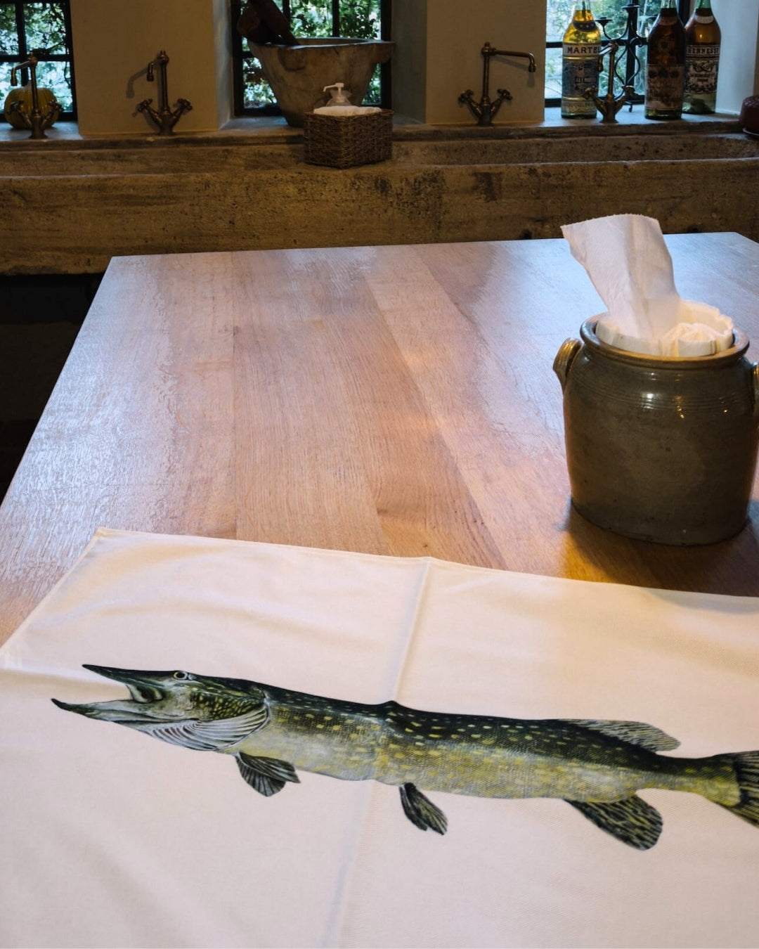 100% cotton tea towel: Le Brochet