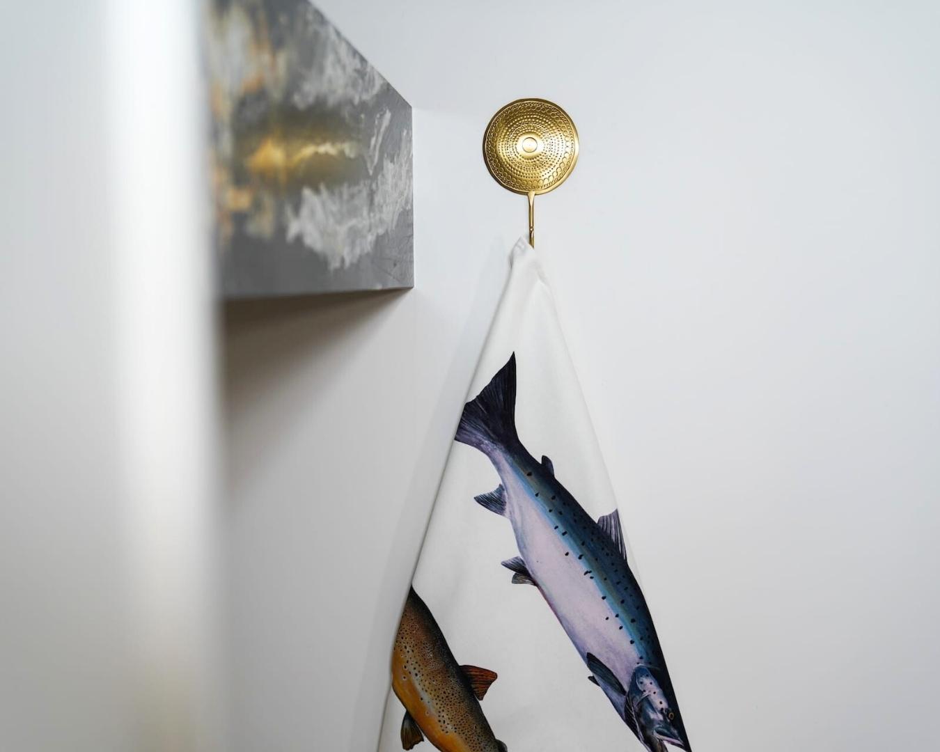 100% cotton tea towel: Salmonidae
