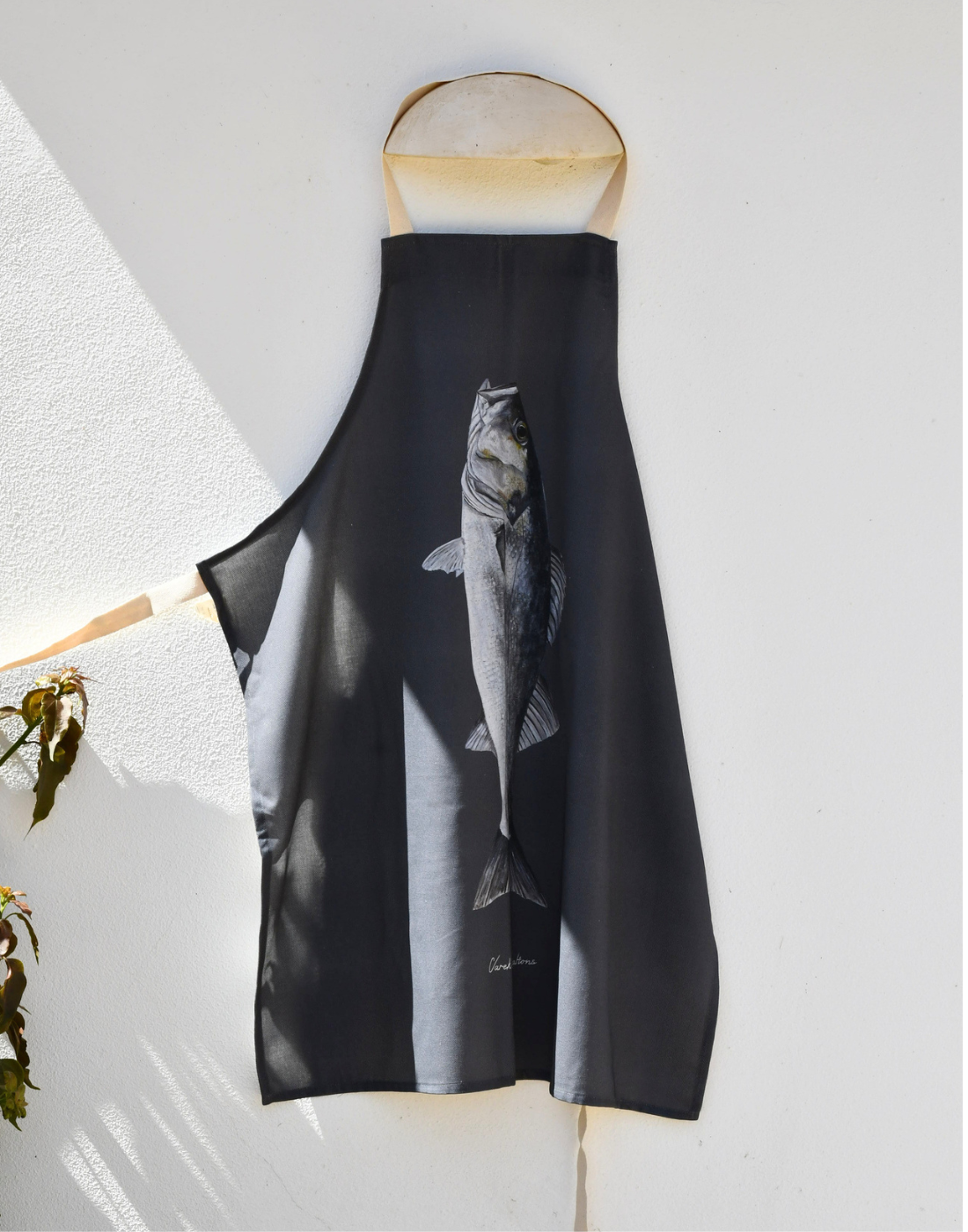 Anthracite Gray Apron 100% cotton: the sea bass