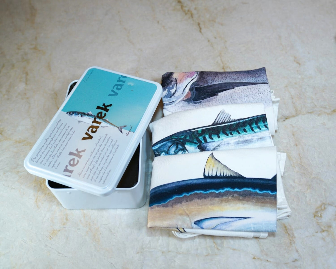 Set of 3 100% cotton tea towels: Fish from our coasts